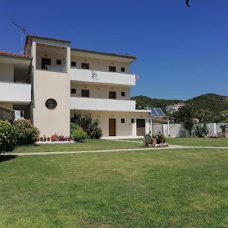 Palatino Studios Agia Paraskevi  Luaran gambar
