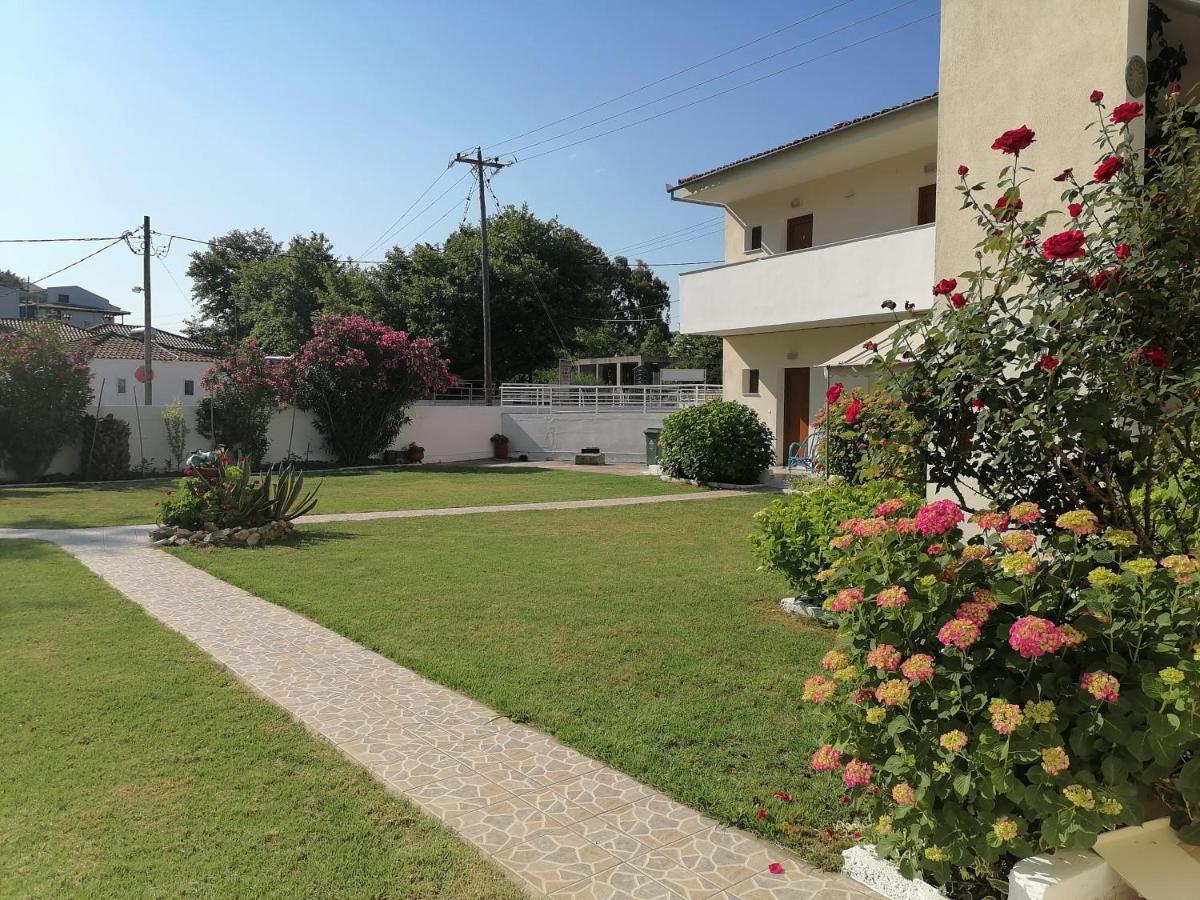 Palatino Studios Agia Paraskevi  Luaran gambar